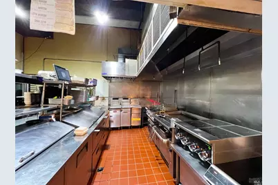 102 S State Street, Ukiah, CA 95482 - Photo 14