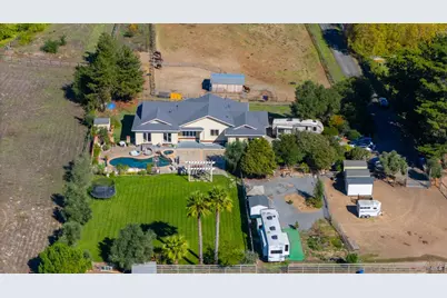 487 Ormsby Lane, Petaluma, CA 94954 - Photo 2