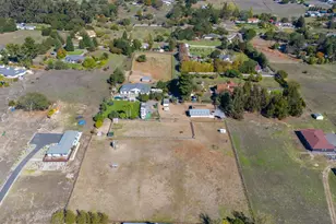 487 Ormsby Ln, Petaluma, CA 94954 - Photo 4