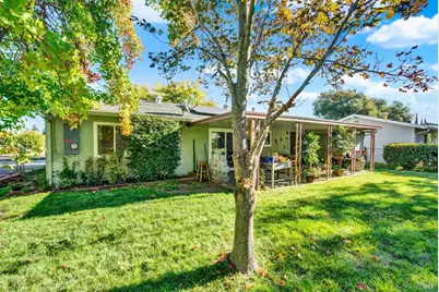 171 McKinley Circle, Vacaville, CA 95687 - Photo 46