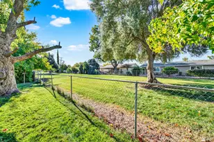 171 McKinley Cir, Vacaville, CA 95687 - Photo 44