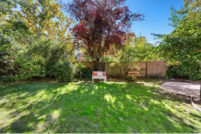 9 Emperor Court, Napa, CA 94558 - Photo 14