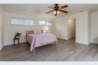 533 Albert Way, Petaluma, CA 94954 - Photo 14