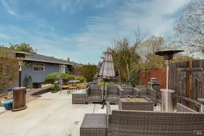 533 Albert Way, Petaluma, CA 94954 - Photo 26