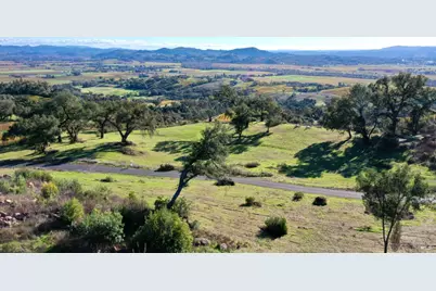 500 Artisan Circle, Geyserville, CA 95441 - Photo 10