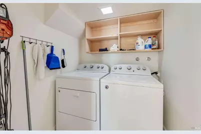 43 Marin Avenue, Sausalito, CA 94965 - Photo 28