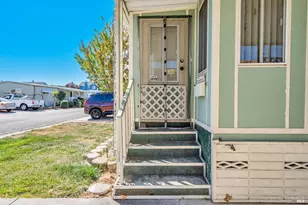 300 E H St, Benicia, CA 94510 - Photo 4