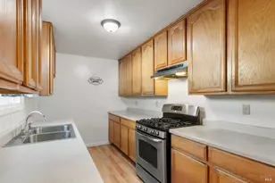 240 W Carolyn Dr, American Canyon, CA 94503 - Photo 14