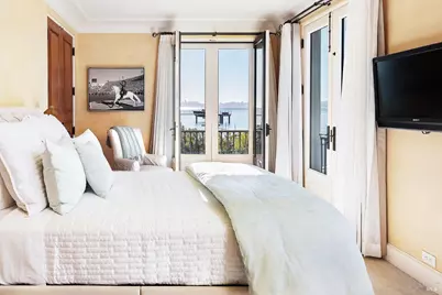 125 Belvedere Avenue, Belvedere, CA 94920 - Photo 38