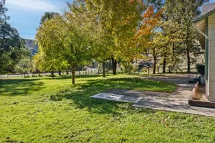 7420 Eastside Potter Valley Rd, Ukiah, CA 95482 - Photo 36