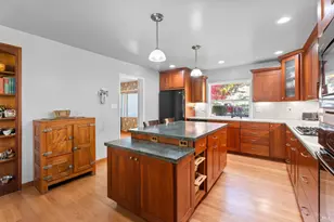 7420 Eastside Potter Valley Rd, Ukiah, CA 95482 - Photo 8