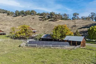 7420 Eastside Potter Valley Rd, Ukiah, CA 95482 - Photo 24