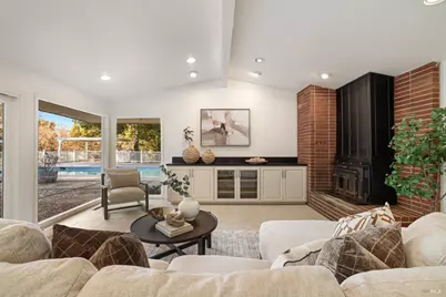 230 Santa Cruz Court, Vacaville, CA 95688 - Photo 38