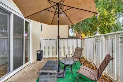 160 Arcadia Drive, Vacaville, CA 95687 - Photo 38