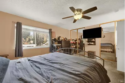 160 Arcadia Drive, Vacaville, CA 95687 - Photo 36