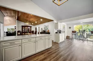 441 Vichy Hills Dr, Ukiah, CA 95482 - Photo 6