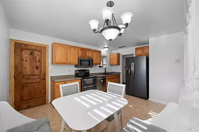 1557 Madrid Court, Napa, CA 94559 - Photo 14