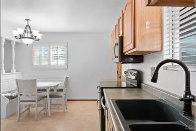 1557 Madrid Court, Napa, CA 94559 - Photo 16