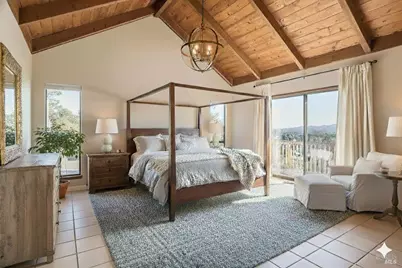 66 Martinez Court, Novato, CA 94945 - Photo 10