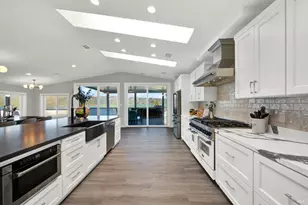 199 Berryessa Dr, Napa, CA 94558 - Photo 10