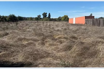 4001 Walker Avenue, Santa Rosa, CA 95407 - Photo 6