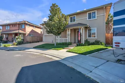 2042 Hamstead Court, Vacaville, CA 95687 - Photo 6