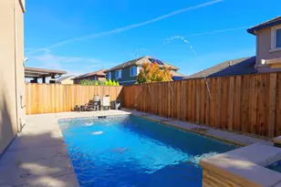 2042 Hamstead Ct, Vacaville, CA 95687 - Photo 10