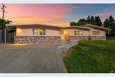 366 Peach Tree Avenue, Vacaville, CA 95688 - Photo 1