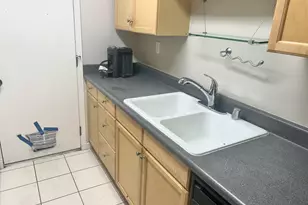 1040 Mohr Ln, Concord, CA 94518 - Photo 4