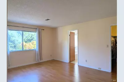 2420 Shoreline Drive, Napa, CA 94558 - Photo 8