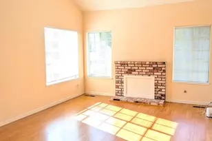 2420 Shoreline Dr, Napa, CA 94558 - Photo 2