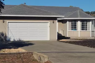 19474 Mountain Meadow, Hidden Valley Lake, CA 95467 - Photo 2