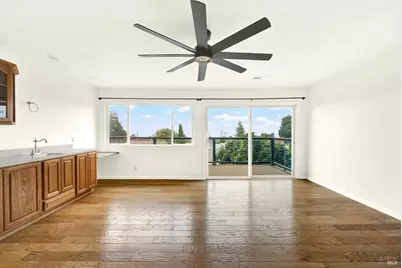 310 W M Street, Benicia, CA 94510 - Photo 54