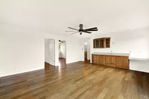 310 W M St, Benicia, CA 94510 - Photo 52