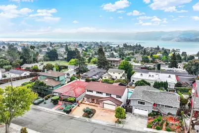 310 W M Street, Benicia, CA 94510 - Photo 4