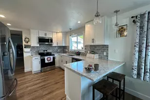 131 Halsey Way, Fort Bragg, CA 95437 - Photo 12