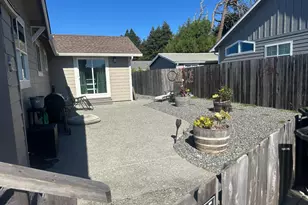 131 Halsey Way, Fort Bragg, CA 95437 - Photo 46