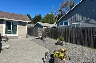 131 Halsey Way, Fort Bragg, CA 95437 - Photo 2