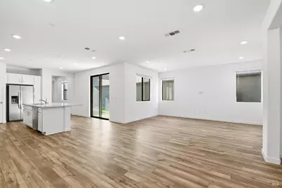 9117 Camino Colegio Road, Rohnert Park, CA 94928 - Photo 4