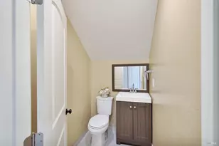 7208 Browns Valley Rd, Vacaville, CA 95688 - Photo 32