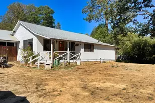 44170 Lakeview Ave, Laytonville, CA 95454 - Photo 1