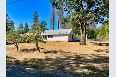 44170 Lakeview Avenue, Laytonville, CA 95454 - Photo 2