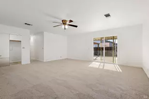 570 Berkeley Way, Fairfield, CA 94533 - Photo 22