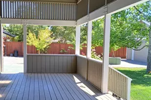 6133 Tamara Ln, Windsor, CA 95492 - Photo 12