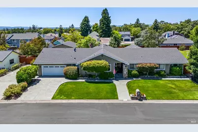 6133 Tamara Lane, Windsor, CA 95492 - Photo 2