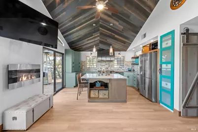 914 Cape Cod Court, Napa, CA 94558 - Photo 2