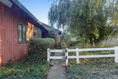 700 Old King Road, Petaluma, CA 94952 - Photo 50