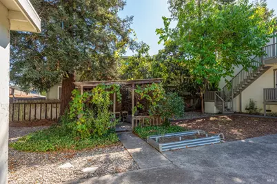 512 Kentucky Street, Petaluma, CA 94952 - Photo 16