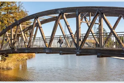 512 Kentucky Street, Petaluma, CA 94952 - Photo 20