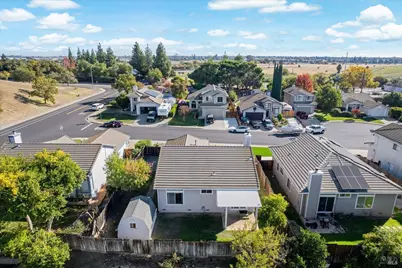 106 Genoa Court, Vacaville, CA 95688 - Photo 30